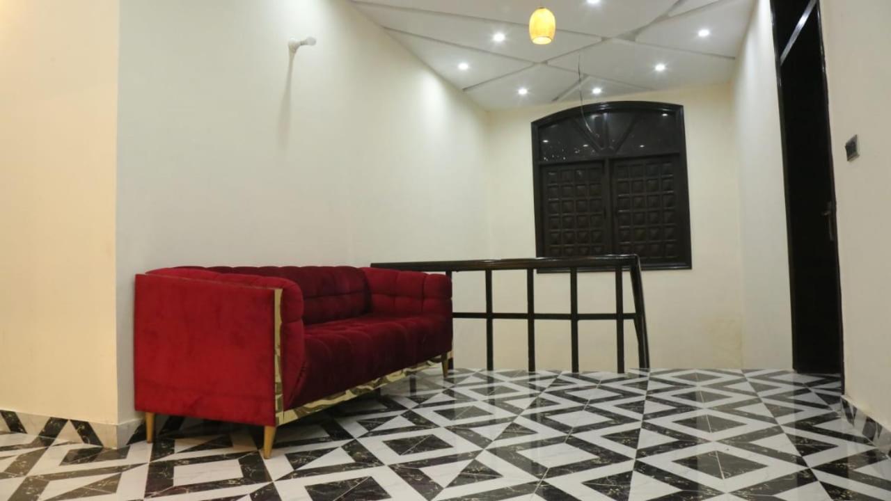 Hotel De Smart Multan Eksteriør billede