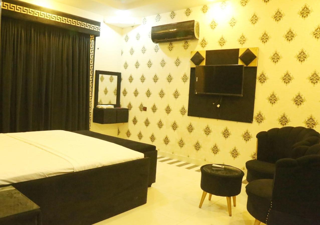 Hotel De Smart Multan Eksteriør billede