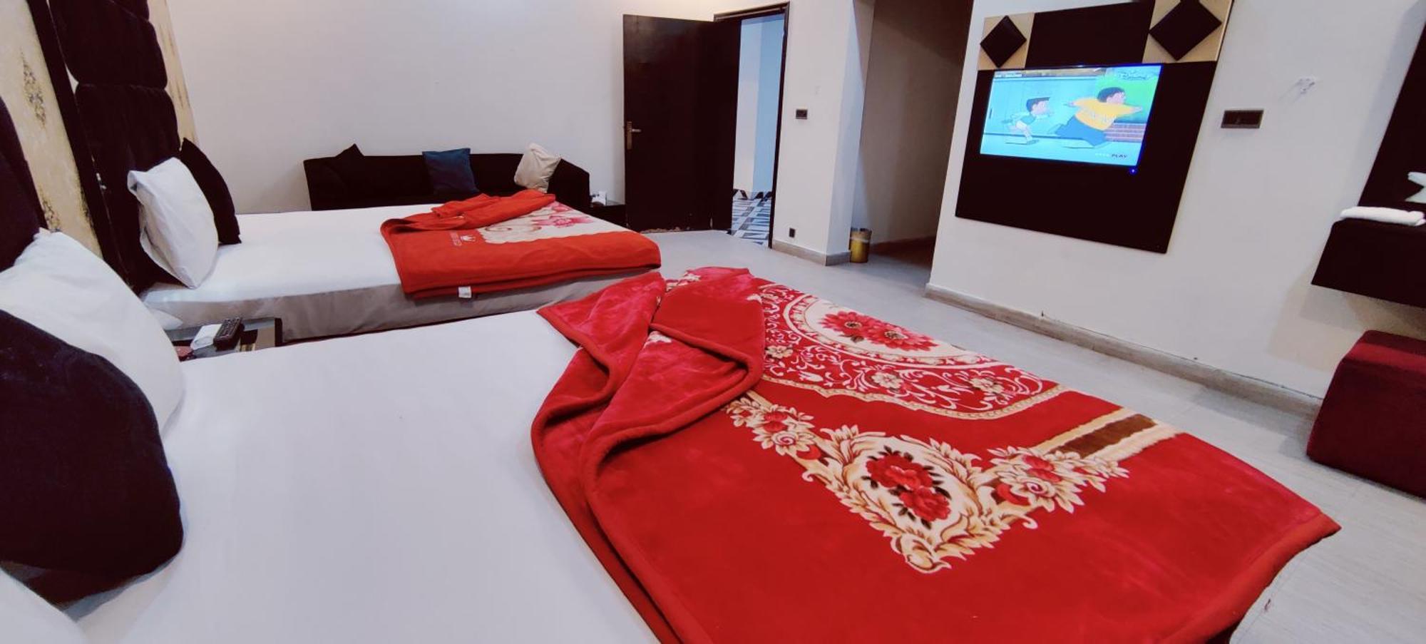 Hotel De Smart Multan Eksteriør billede